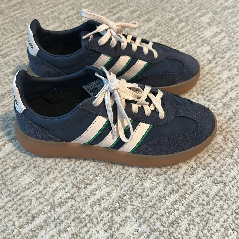 Adidas Barreda Sneaker